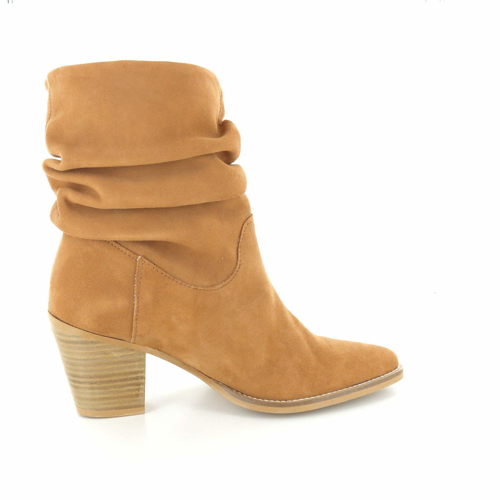 Booties, Cognac