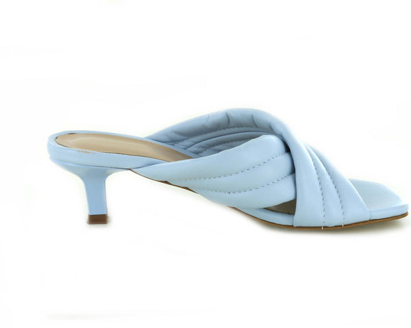 Mules, bleu clair