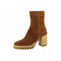 Booties, Cognac