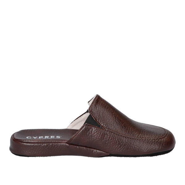 Chaussons, marron foncé