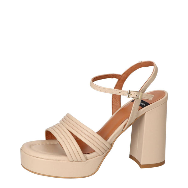 Sandalen, Lichtbeige