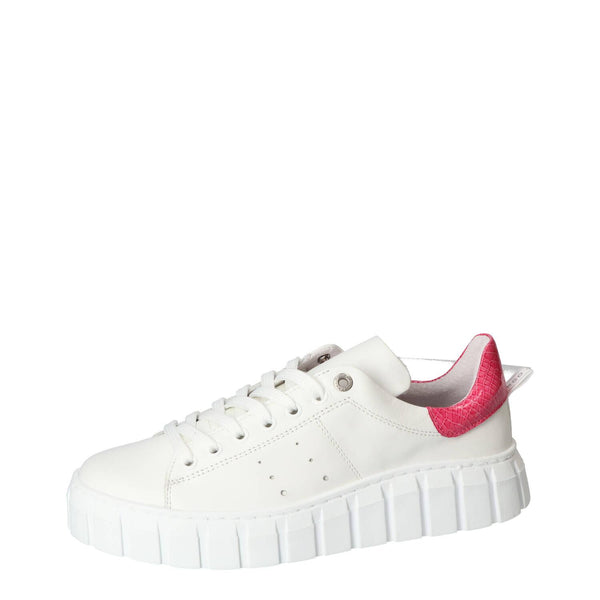 Sneakers, Roze