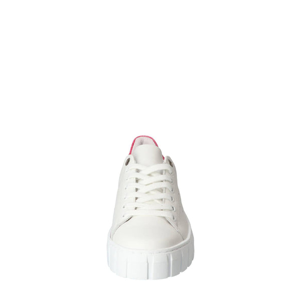 Sneakers, Roze