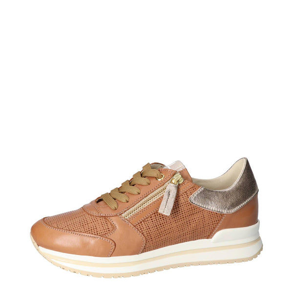 Sneakers, Cognac