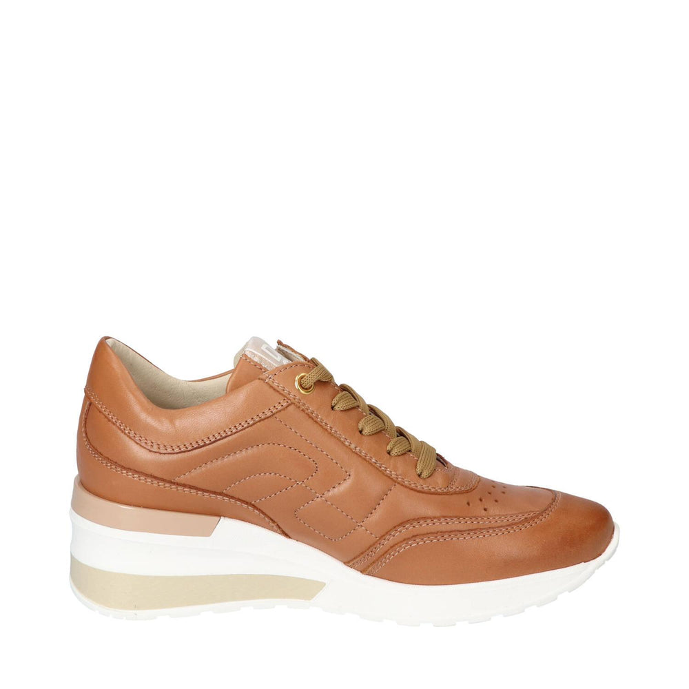 Sneakers, Cognac