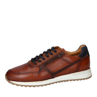 Sneakers, Cognac