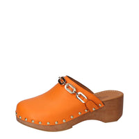 Mules, Orange