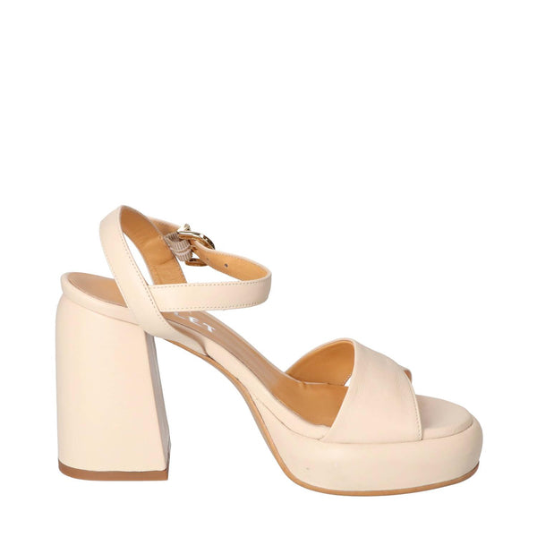 Sandales, beige clair