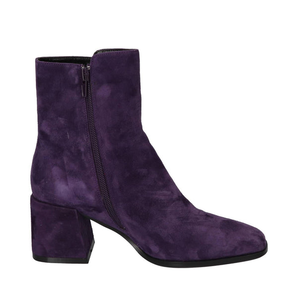 Chaussons, Violet