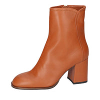 Booties, Cognac