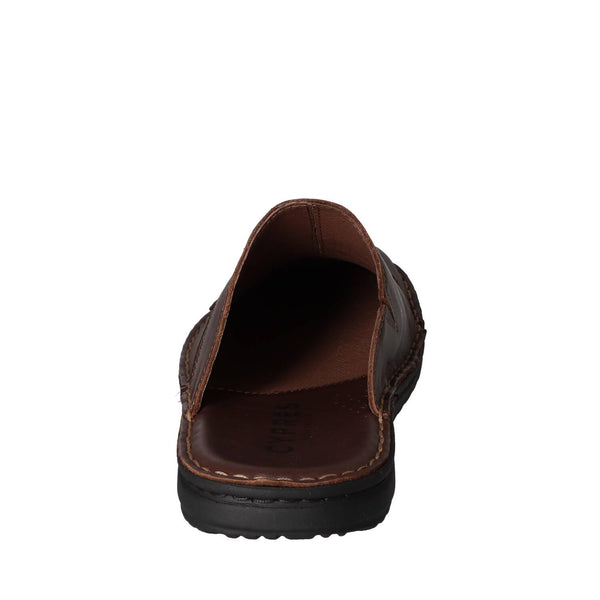 Chaussons, marron foncé