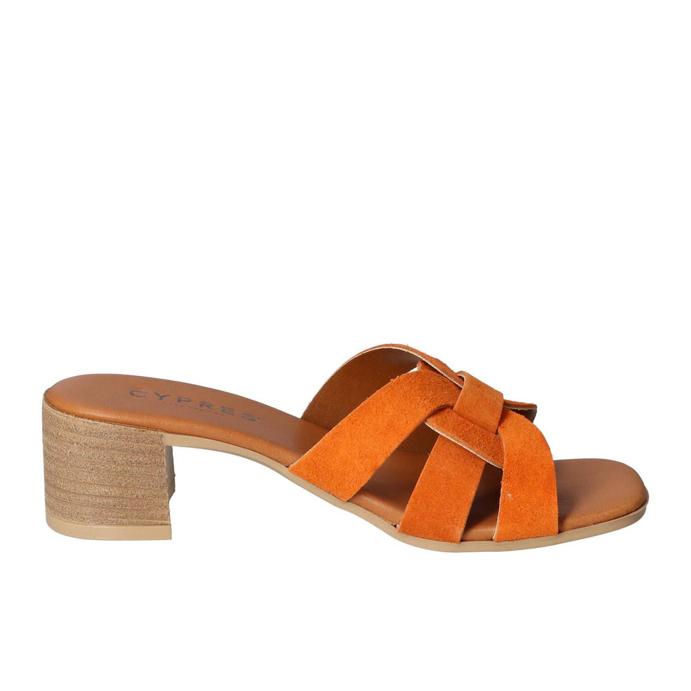 Mules, Orange