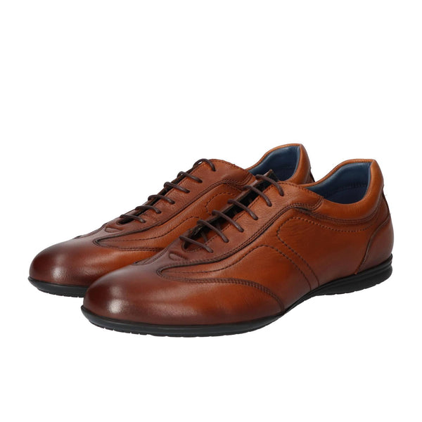 Veterschoenen, Cognac