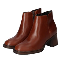 Booties, Cognac