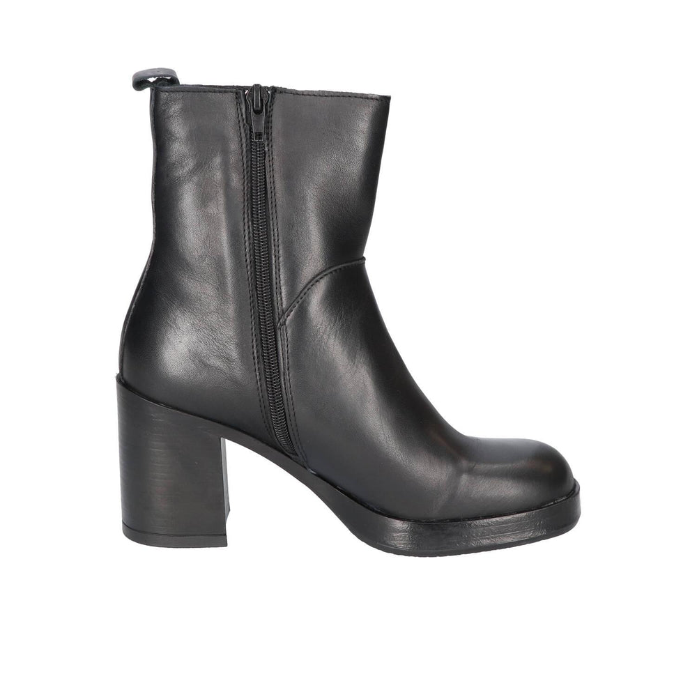 Booties, Zwart