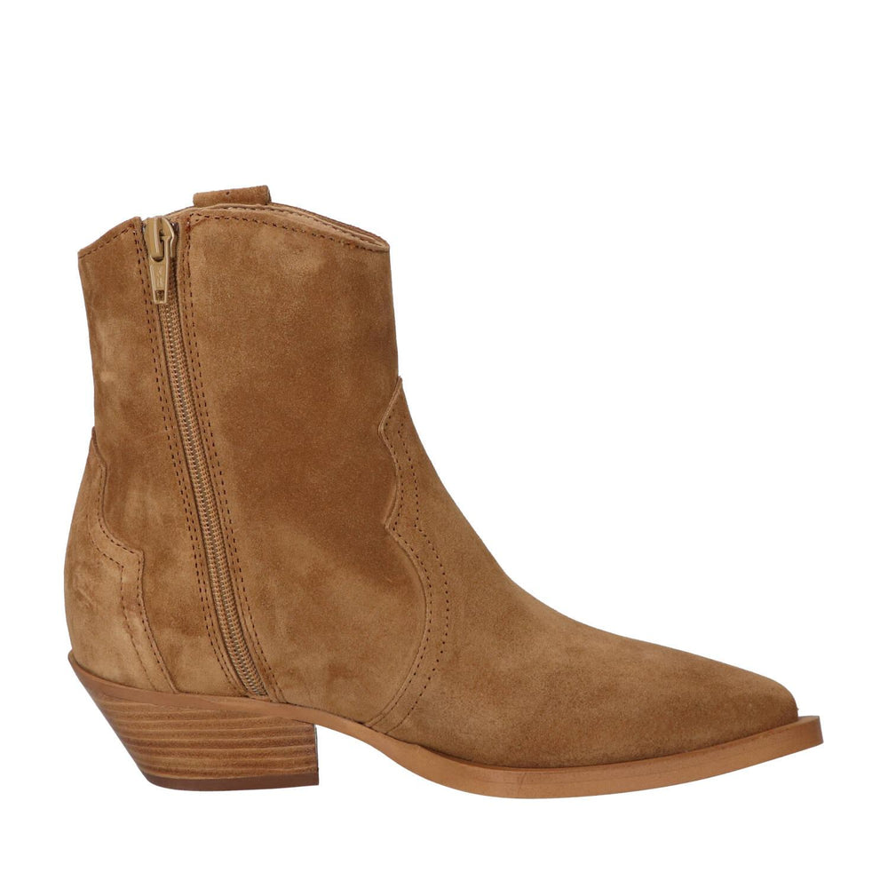 Booties, Cognac