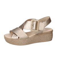 Sandalen, Goud