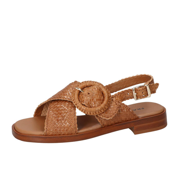 Sandalen, Cognac