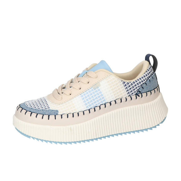 Baskets, bleu clair